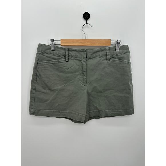 Lands' End Womens Green Gray Chino Shorts Size 10P Mid Rise Outdoors Casual 5" - Picture 1 of 6